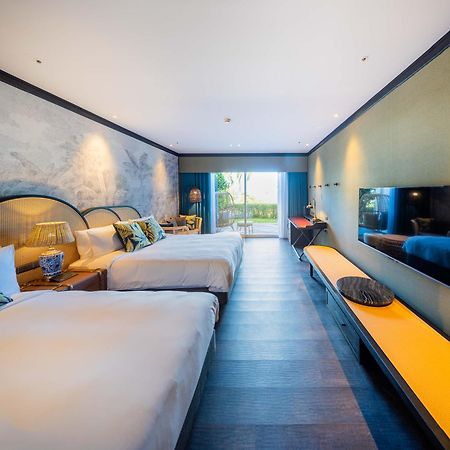 Hualien Farglory Hotel Yanliau Exterior photo Deluxe Pool Access