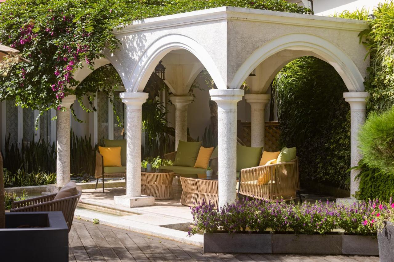 Hualien Farglory Hotel Yanliau Exterior photo The Pergola
